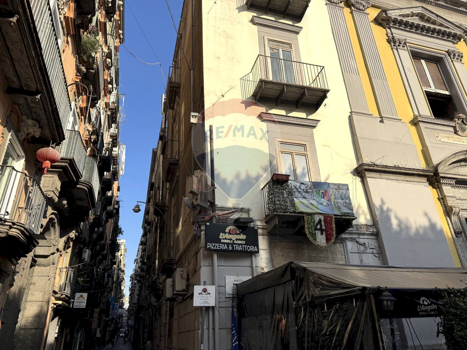 Edificio all\'aperto - Locale Commerciale Gradini San Liborio
 
13, Napoli - foto 3