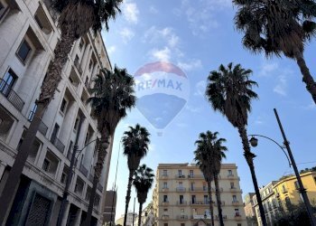 Edificio all\'aperto - Locale Commerciale Gradini San Liborio
 
13, Napoli - foto 10