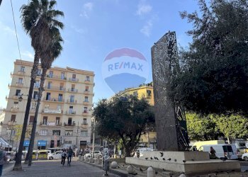 Edificio all\'aperto - Locale Commerciale Gradini San Liborio
 
13, Napoli - foto 11