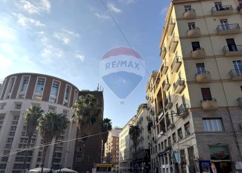 Edificio all\'aperto - Locale Commerciale Gradini San Liborio
 
13, Napoli - foto 12