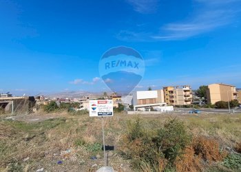 Edificio all\'aperto - Terreno edificabile Viale Paolo Borsellino
 
snc, Palagonia - foto 2