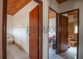 Hall / corridoio - Villa Caltagirone - foto 27