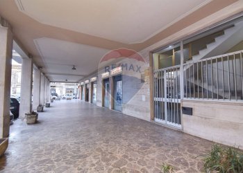 Terrazza - Quadrilocale PIAZZA MONSIGNORE BONADIES
 
7, Giarre - foto 9