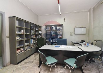 Ufficio - Quadrilocale PIAZZA MONSIGNORE BONADIES
 
7, Giarre - foto 15