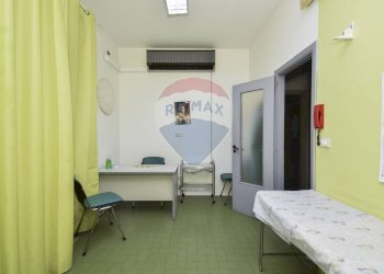 Camera / camera da letto - Quadrilocale PIAZZA MONSIGNORE BONADIES
 
7, Giarre - foto 6