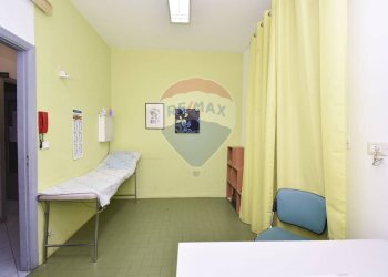 Camera / camera da letto - Quadrilocale PIAZZA MONSIGNORE BONADIES
 
7, Giarre - foto 18