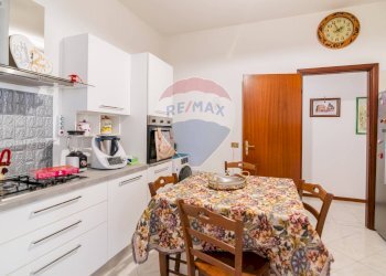 Cucina - Quadrilocale Via Papa Giovanni XXIII
 
85, Trecastagni - foto 22