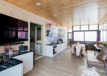 Soggiorno - Quadrilocale Via Papa Giovanni XXIII
 
85, Trecastagni - foto 23