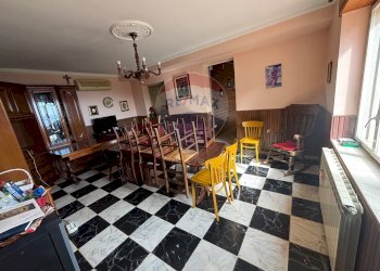 Sala da pranzo - Casa semi indipendente Contrada Sant'Antonio
 
snc, Fiumedinisi - foto 49