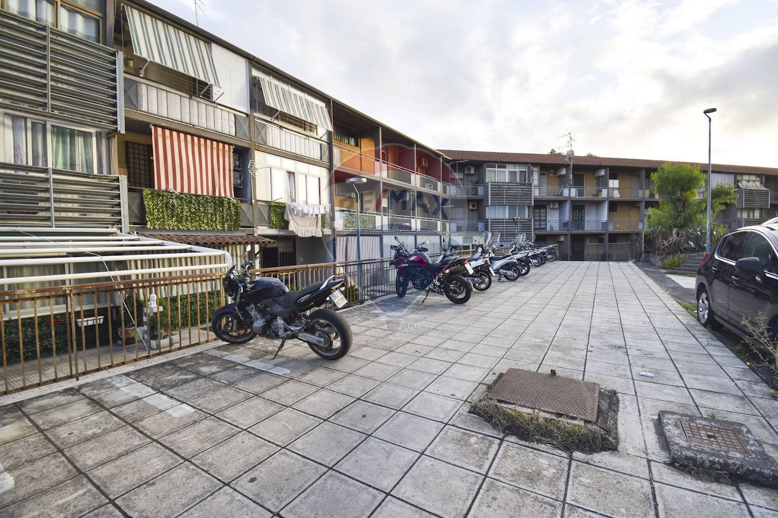 Edificio all\'aperto - Trilocale Viale Bummacaro
 
16, Catania - foto 2