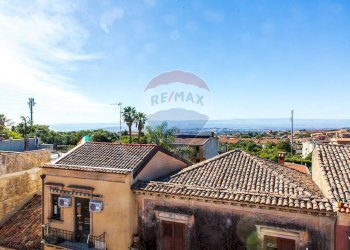 Casa all\'aperto - Casa indipendente Via Umberto
 
74, San Pietro Clarenza - foto 49