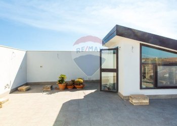 Terrazza - Casa indipendente Via Umberto
 
74, San Pietro Clarenza - foto 52