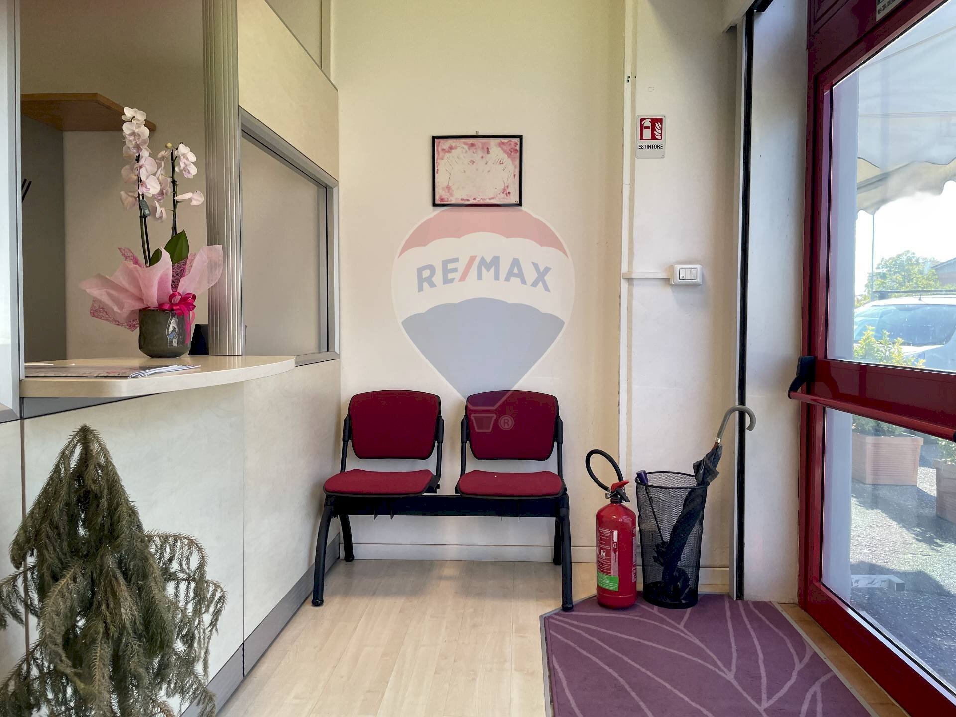 Ingresso - Shop Jesi - photo 1