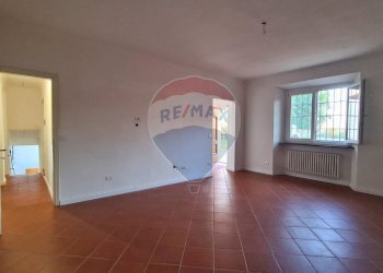 Stanza vuota - Quadrilocale Via San Salvadore
 
46, Lastra a Signa - foto 11