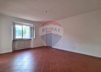 Stanza vuota - Quadrilocale Via San Salvadore
 
46, Lastra a Signa - foto 12