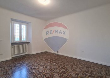 Stanza vuota - Quadrilocale Via San Salvadore
 
46, Lastra a Signa - foto 14