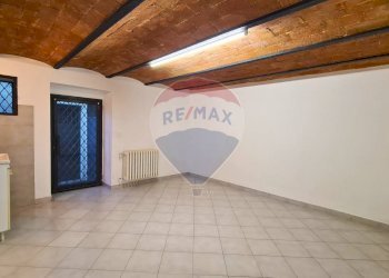 Stanza vuota - Quadrilocale Via San Salvadore
 
46, Lastra a Signa - foto 22