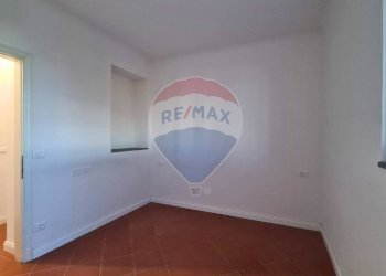 Stanza vuota - Quadrilocale Via San Salvadore
 
46, Lastra a Signa - foto 24