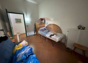 Camera / camera da letto - Casa indipendente Via Genziana
 
4, Anzio - foto 31