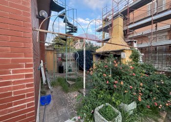 Giardino - Casa indipendente Via Genziana
 
4, Anzio - foto 39