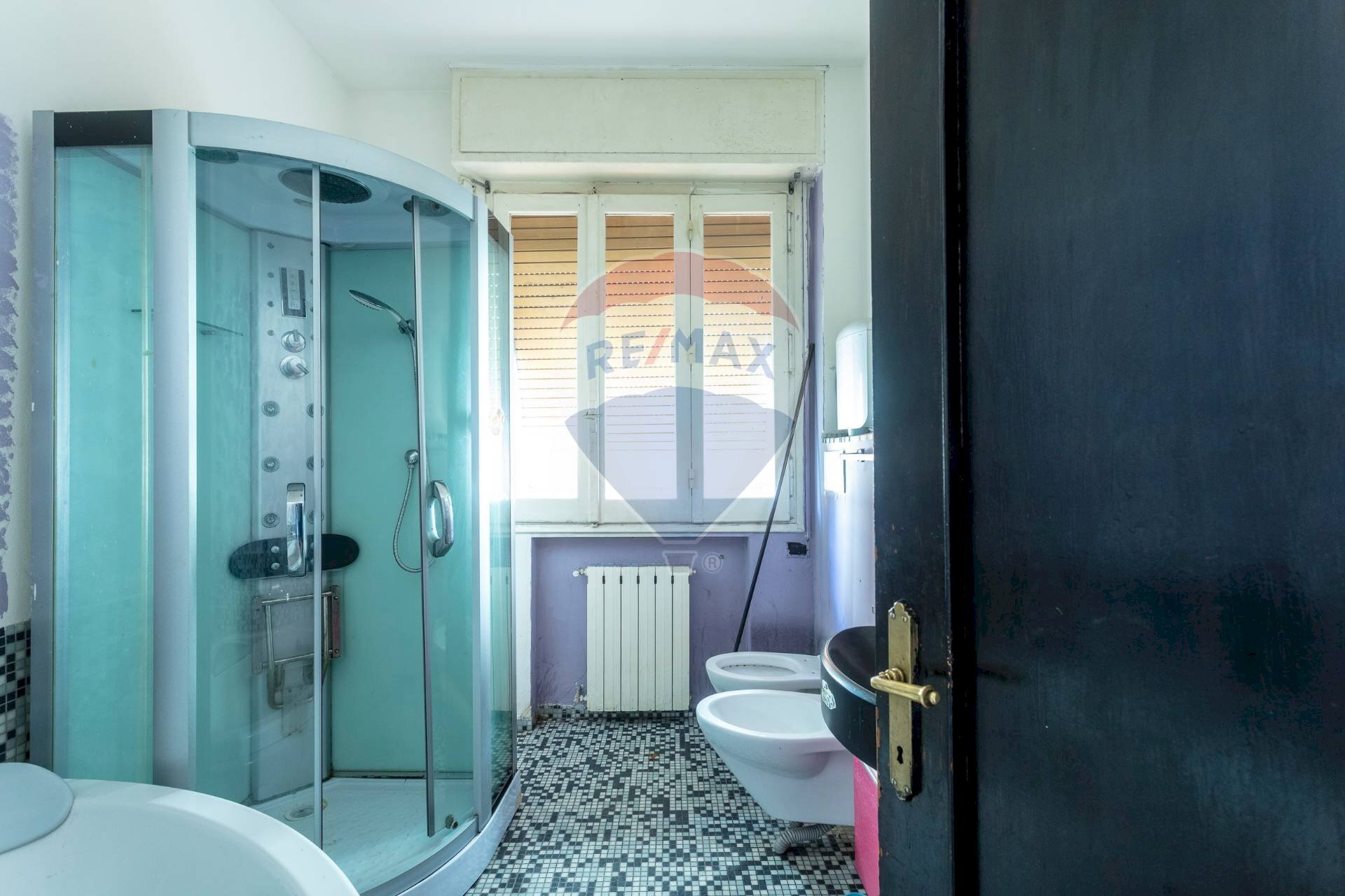 Bagno - Casa semi indipendente Viale dei Martiri
 
6, Montecatini-Terme - foto 3
