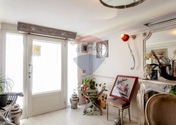 Soggiorno - Semi-detached house Viale dei Martiri
 
6, Montecatini-Terme - photo 17