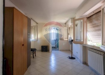 Hall / corridoio - Semi-detached house Viale dei Martiri
 
6, Montecatini-Terme - photo 38