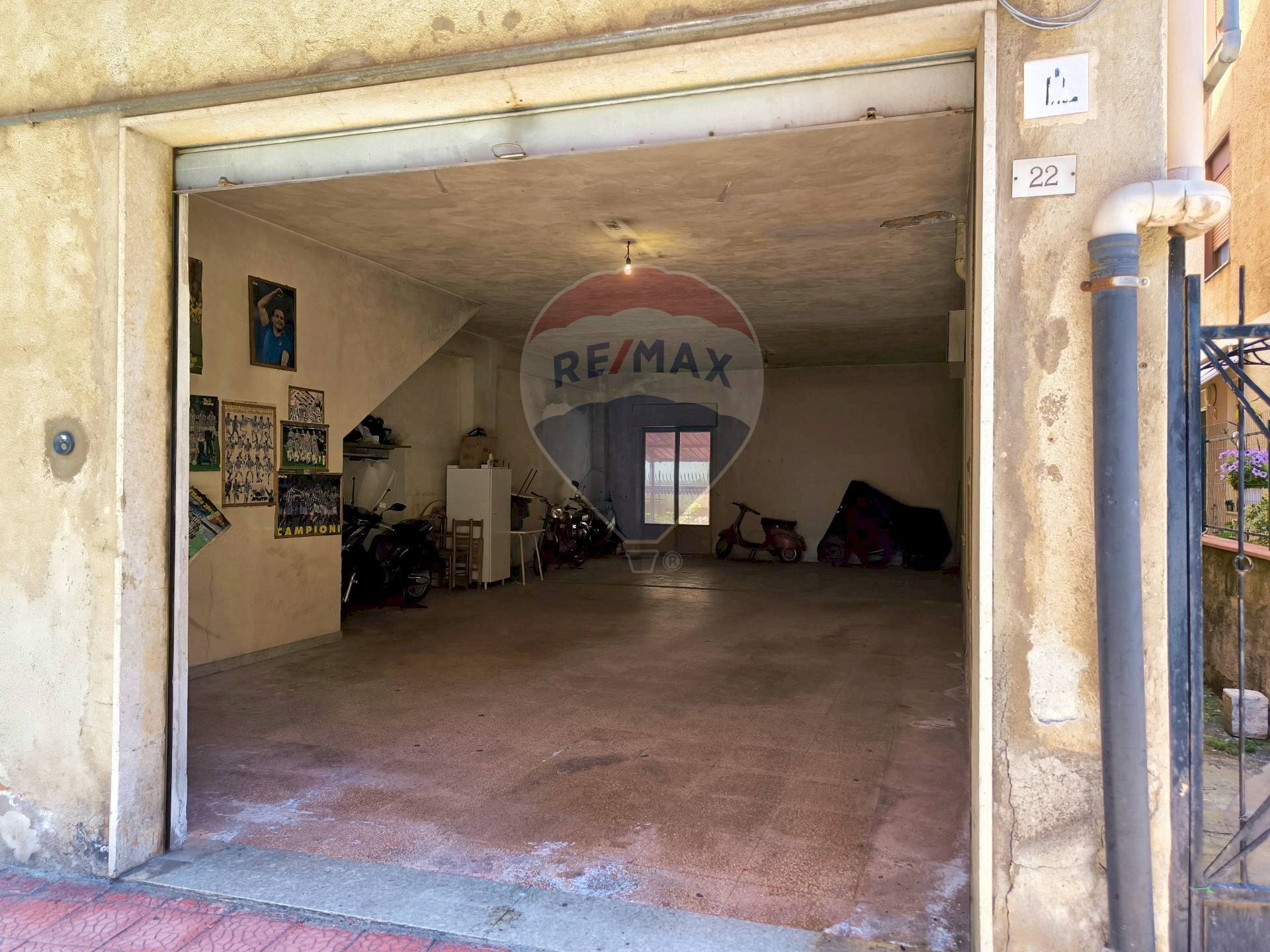 Parcheggio - Box via Ischia
22, Giardini-Naxos - foto 3