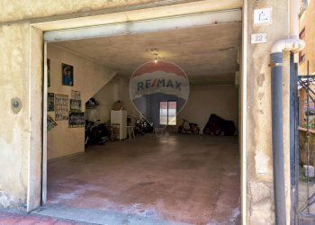 Parcheggio - Box via Ischia
 
22, Giardini-Naxos - foto 3