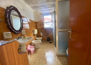 Bagno - Casa indipendente VIA REGINA DEL CIELO
 
106, Castiglione di Sicilia - foto 15