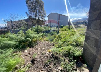 Giardino - Casa indipendente VIA REGINA DEL CIELO
 
106, Castiglione di Sicilia - foto 23