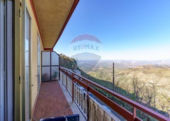 Balcone - Appartamento Corso Sicilia
37, Enna - foto 32