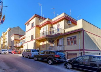 Edificio all\'aperto - Appartamento Corso Sicilia
37, Enna - foto 39