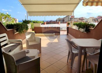 Terrazza - Monolocale Les Roches Noires, Giardini-Naxos - foto 1