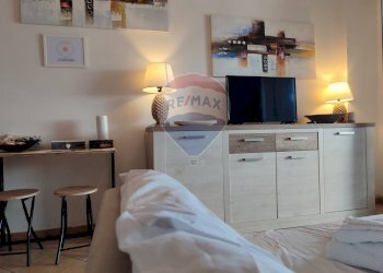 Soggiorno - Monolocale Les Roches Noires, Giardini-Naxos - foto 14