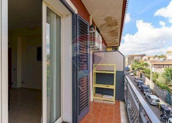 Balcone - Trilocale Via Faraci
 
92, Catania - foto 10