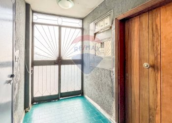 Piscina - Trilocale Via Faraci
 
92, Catania - foto 26