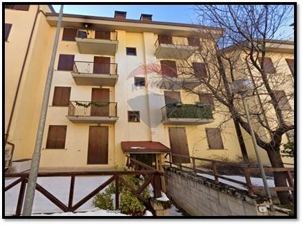 Edificio all\'aperto - Monolocale via delle Betulle
 
4, Lucoli - foto 1