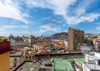 Edificio all\'aperto - Quadrilocale via Domenico Cirillo
 
10A, Napoli - foto 16