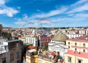 Edificio all\'aperto - Quadrilocale via Domenico Cirillo
 
10A, Napoli - foto 18
