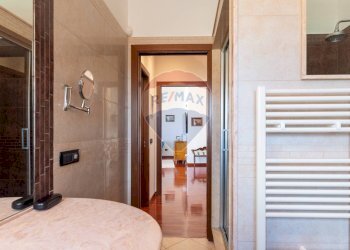 Bagno - Quadrilocale via Domenico Cirillo
 
10A, Napoli - foto 38