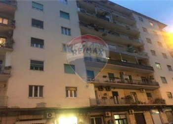 Edificio all\'aperto - Trilocale Napoli - foto 4