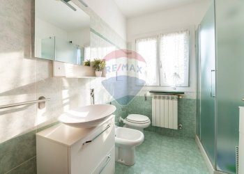 Bagno - Villa Bifamiliare Dalmine - foto 11