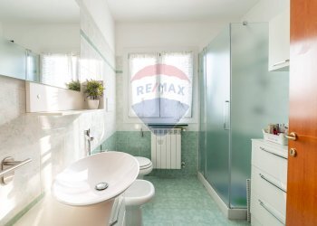 Bagno - Villa Bifamiliare Dalmine - foto 12