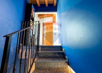 Scale - Villa Bifamiliare Dalmine - foto 26