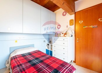 Camera / camera da letto - Villa Bifamiliare Dalmine - foto 30