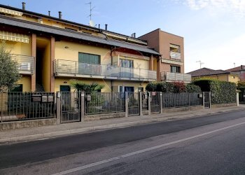 Edificio all\'aperto - Villa Bifamiliare Dalmine - foto 41