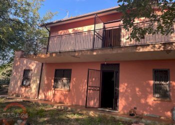 Foto 1 - Villa Via Foresta Primo tratto, Sezze - foto 1