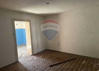 Stanza vuota - Quadrilocale Via Feltre
 
43, Belluno - foto 12