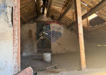 Stanza vuota - Quadrilocale Via Feltre
 
43, Belluno - foto 31